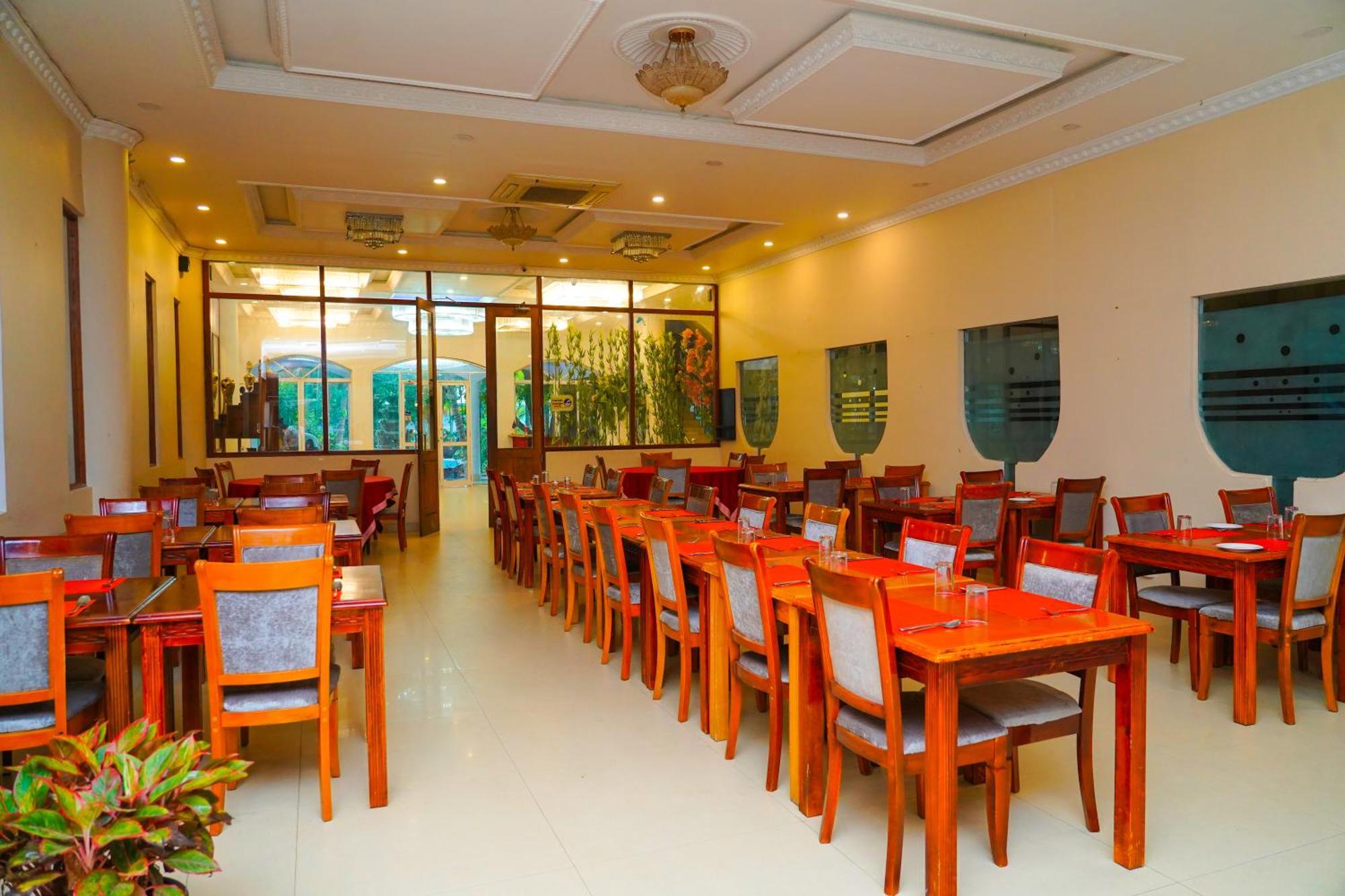 ติลโค จาฟนา ซิตี้ โฮเต็ล Hotel ภายนอก รูปภาพ