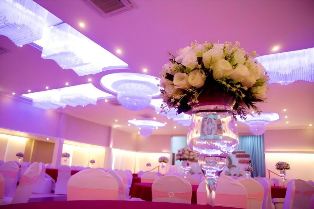 ติลโค จาฟนา ซิตี้ โฮเต็ล Hotel ภายนอก รูปภาพ