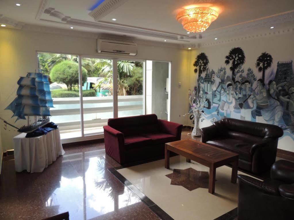 ติลโค จาฟนา ซิตี้ โฮเต็ล Hotel ภายนอก รูปภาพ