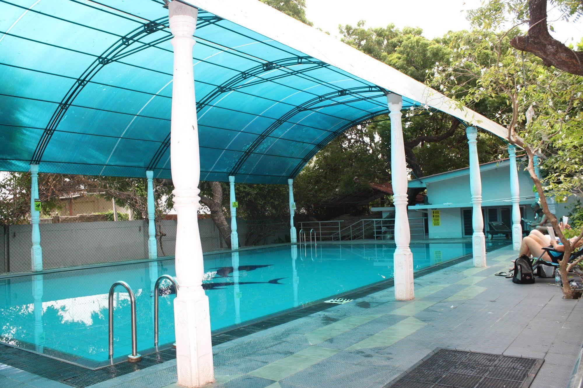 ติลโค จาฟนา ซิตี้ โฮเต็ล Hotel ภายนอก รูปภาพ